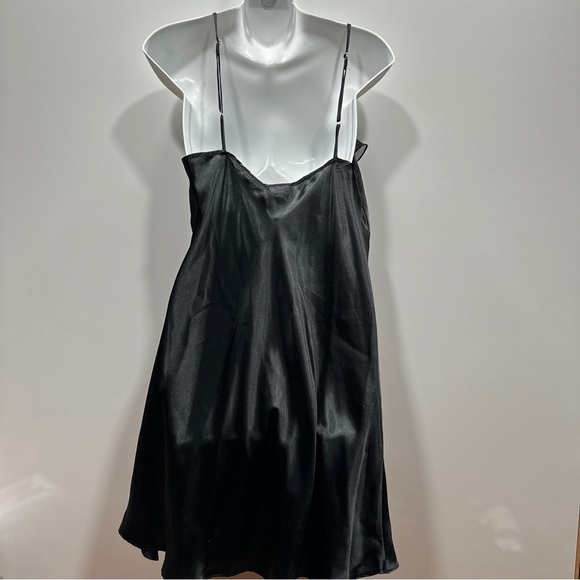 Black Negligee Nightgown Babydoll Ruffles Satin by‎ adonna Size M vintage - Picture 6 of 9